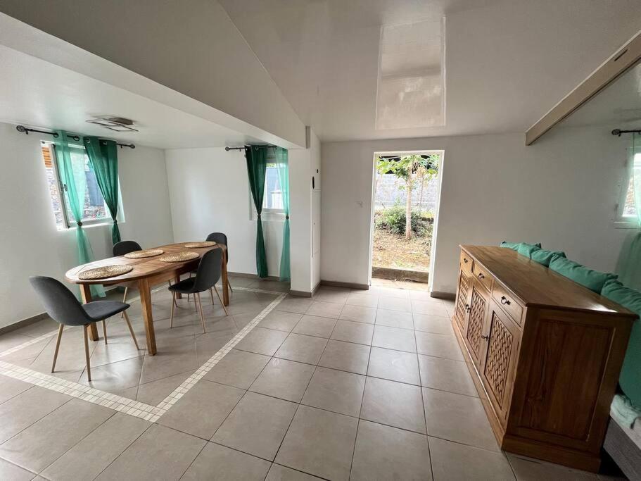 La Casita Creole Villa Avec Piscine Et Jacuzzi Saint Pierre Eksteriør bilde